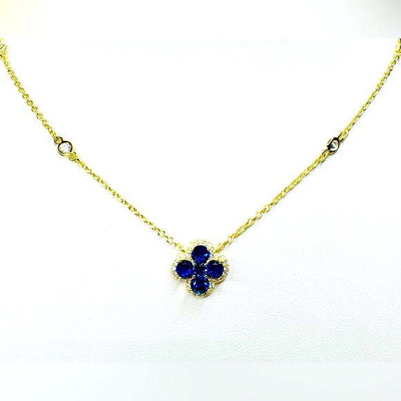 Jewelry - Elegant 18K Gold and Blue Sapphire  Pendant Necklace